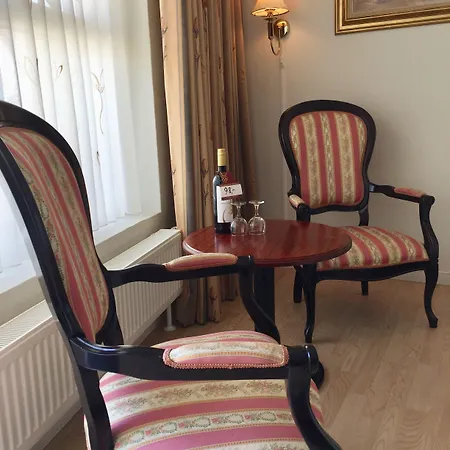 여관 Laasby 라스비